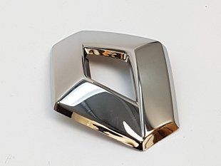 Емблема капота Renault Captur 628905855R Оригінал 628905855R фото